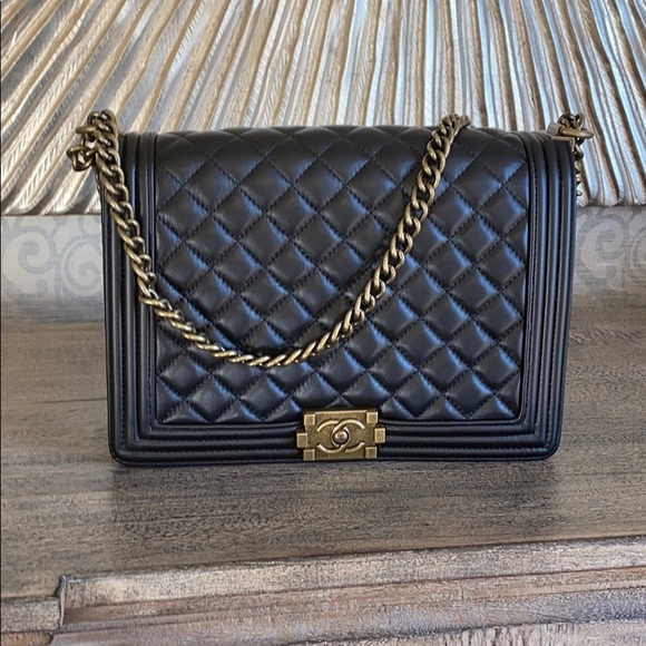 Chanel Quilted Large Bag - Picture 1 of 7